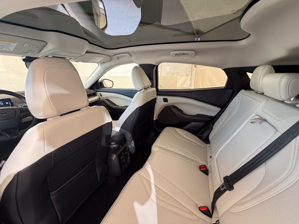 Used 2023 Vapor Blue Ford Premium image 26