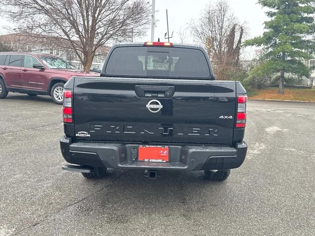New 2026 Super Black Nissan Crew Cab SV image 5