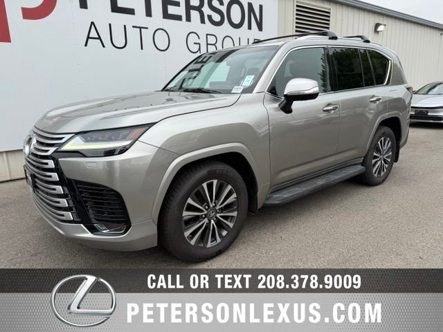 2023 Lexus LX Premium - Photo 8