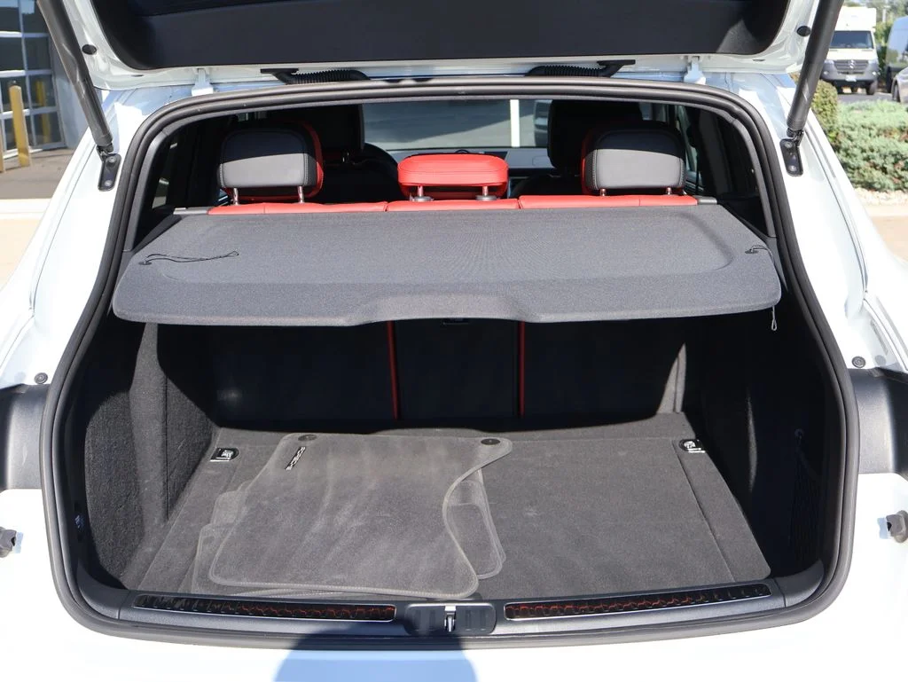 Used 2020  Porsche Base image 15