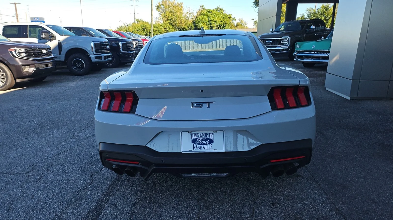 New 2026 Avalanche Gray Ford GT image 4