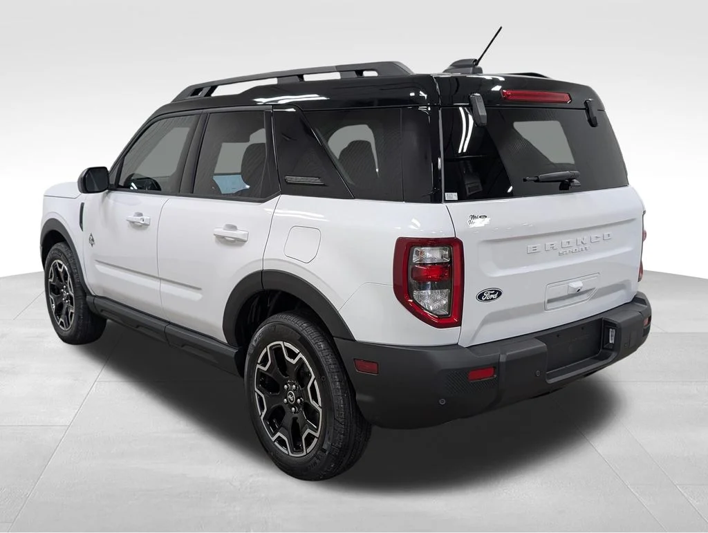 New 2026 Oxford White Ford Outer Banks® image 21