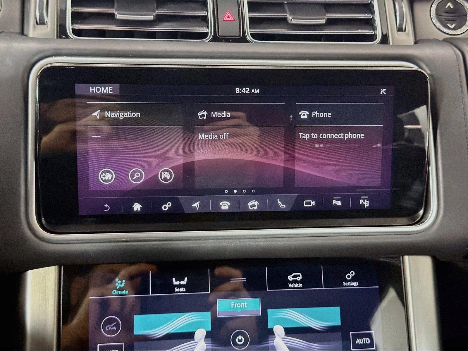 Used 2021 Scafell Grey Satin Land Rover SV Autobiography Dynamic image 15