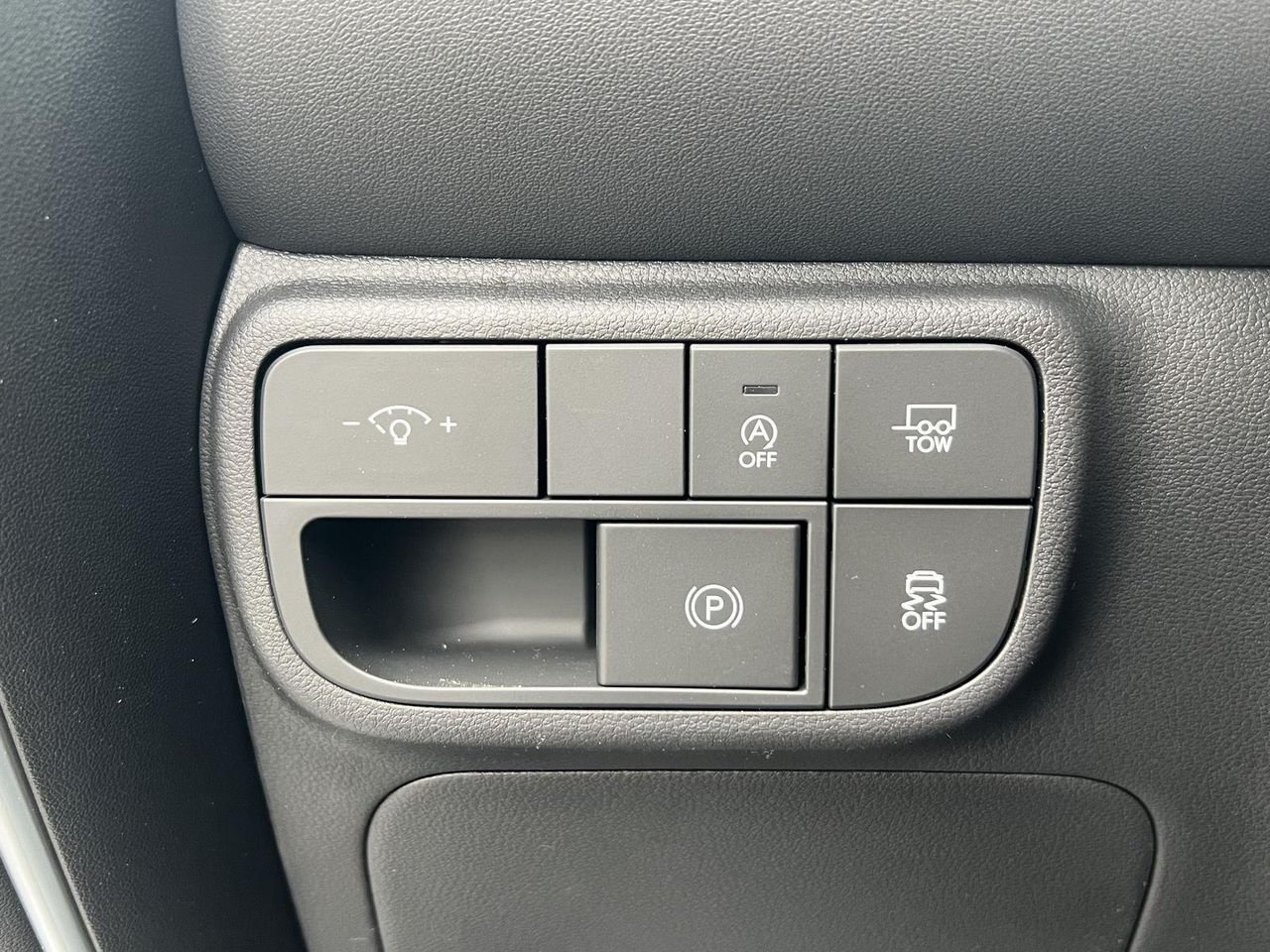 New 2026 Creamy White Pearl Hyundai SE AWD image 31