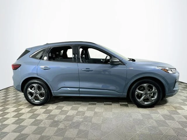 Certified Pre-Owned 2023 Ford Escape ST-Line
