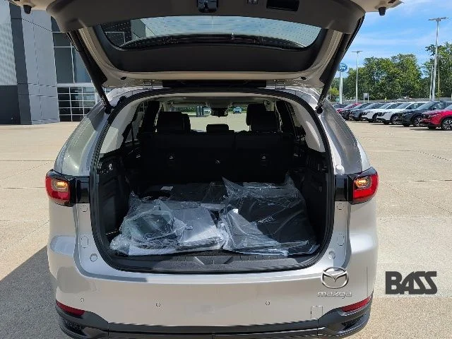 New 2026 Platinum Quartz Metallic Mazda 3.3 Turbo Preferred AWD image 9