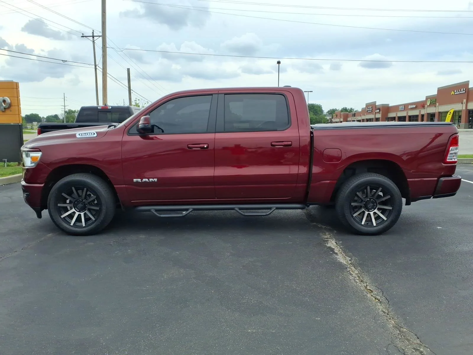 Used 2024 Delmonico Red Pearlcoat Ram Big Horn image 4