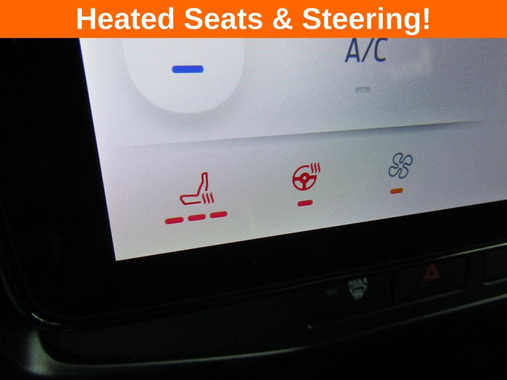 2025 Ford F-150 Lightning Flash - Photo 16