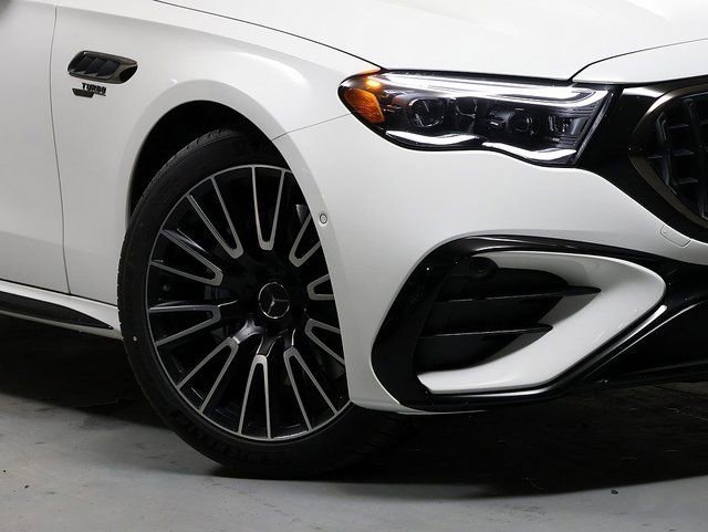 New 2026 Polar White Mercedes-Benz AMG® E 53 E 4MATIC+ Sedan image 32