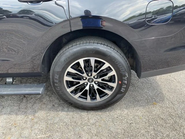 Certified Used 2025 Black Ford Platinum image 38