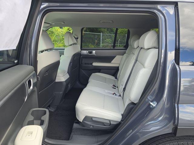 New 2027 Gray Hyundai SEL AWD image 14