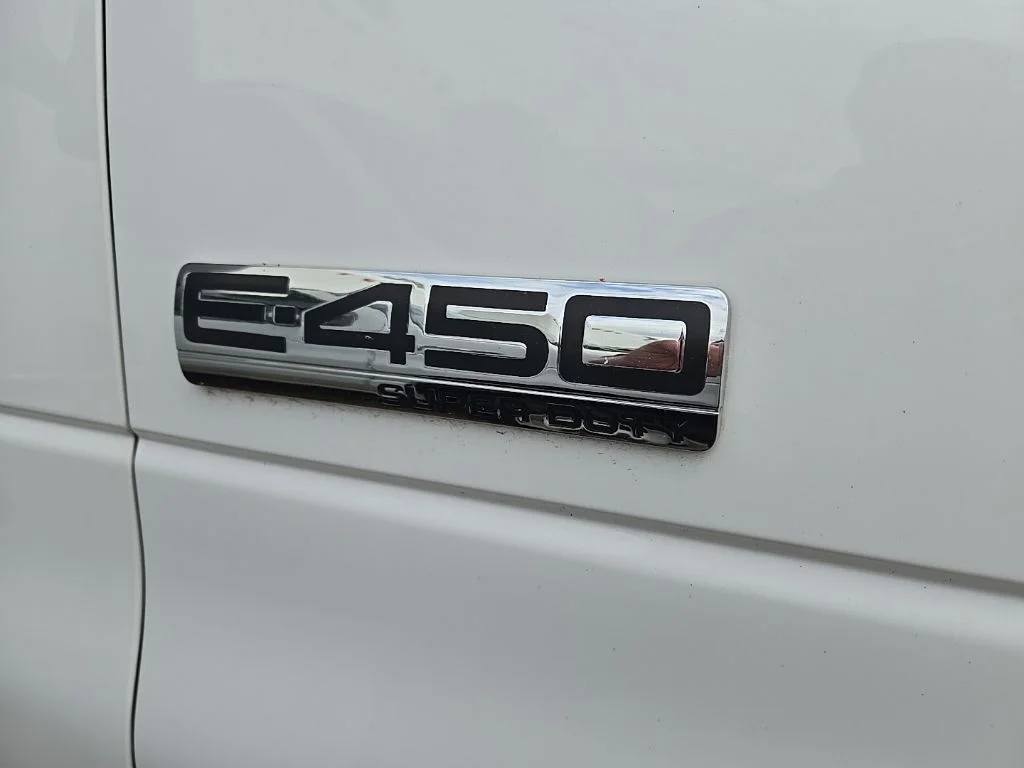 Used 2014 Oxford White Ford Base image 6
