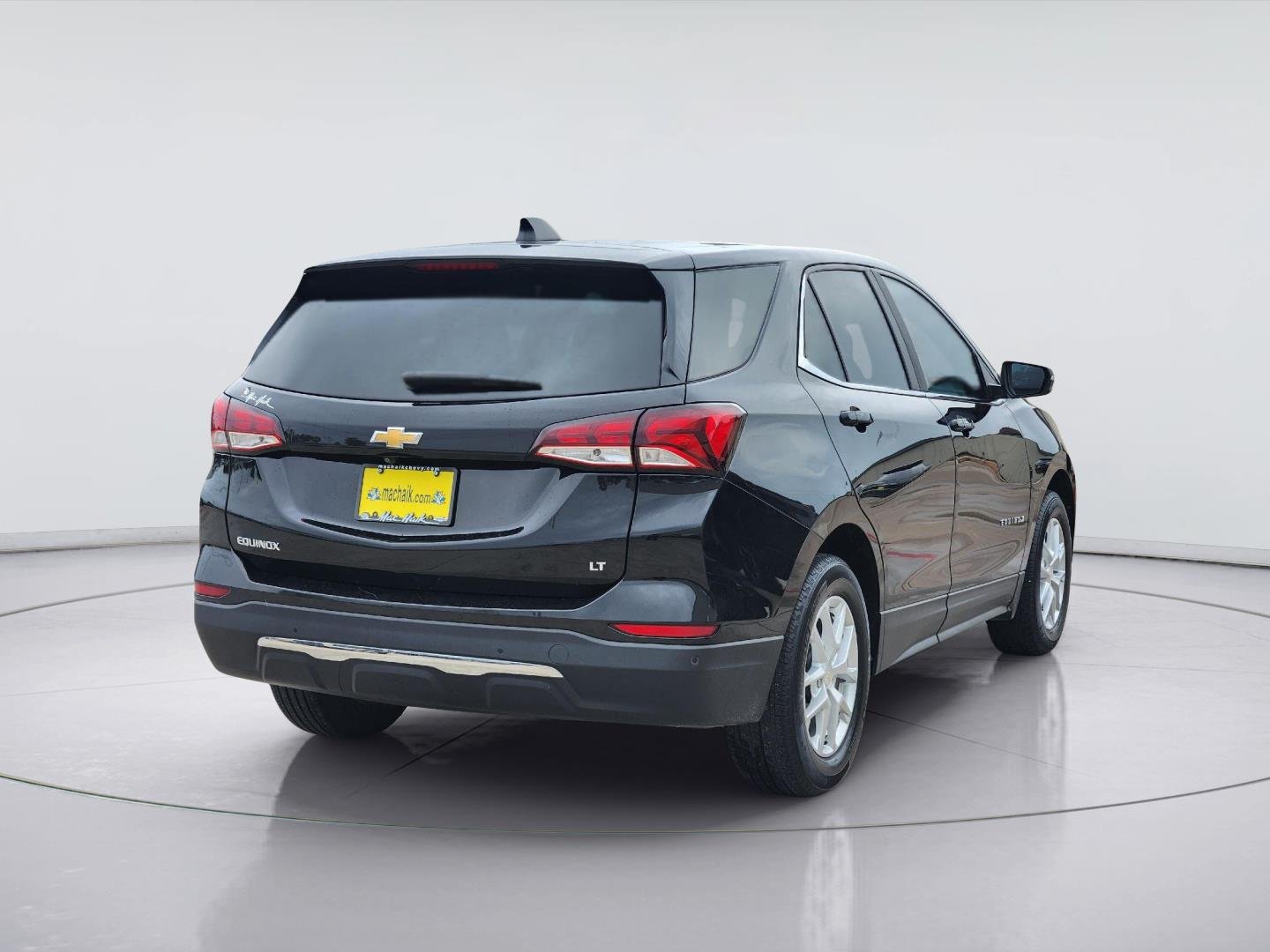 2022 Chevrolet Equinox photo 5 of 33