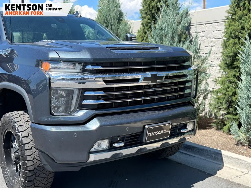 Used 2020 Gray Chevrolet High Country image 11