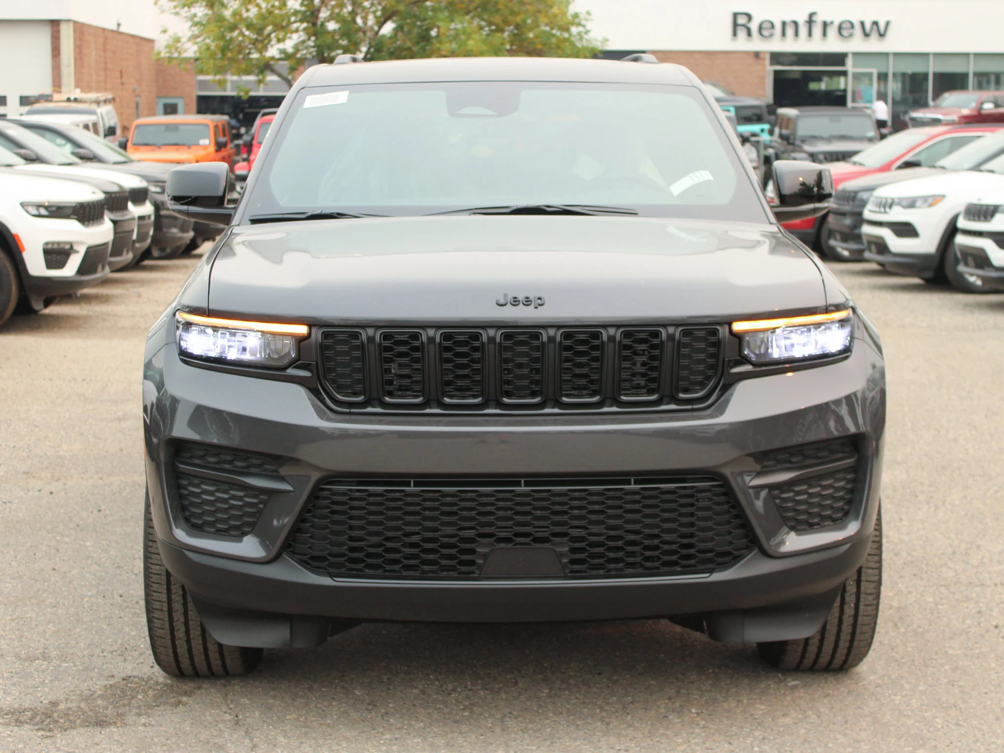 New 2025 Grey Jeep Altitude* 4x4, Sunroof, Trailer Tow Pkg, Heated Leather image 6