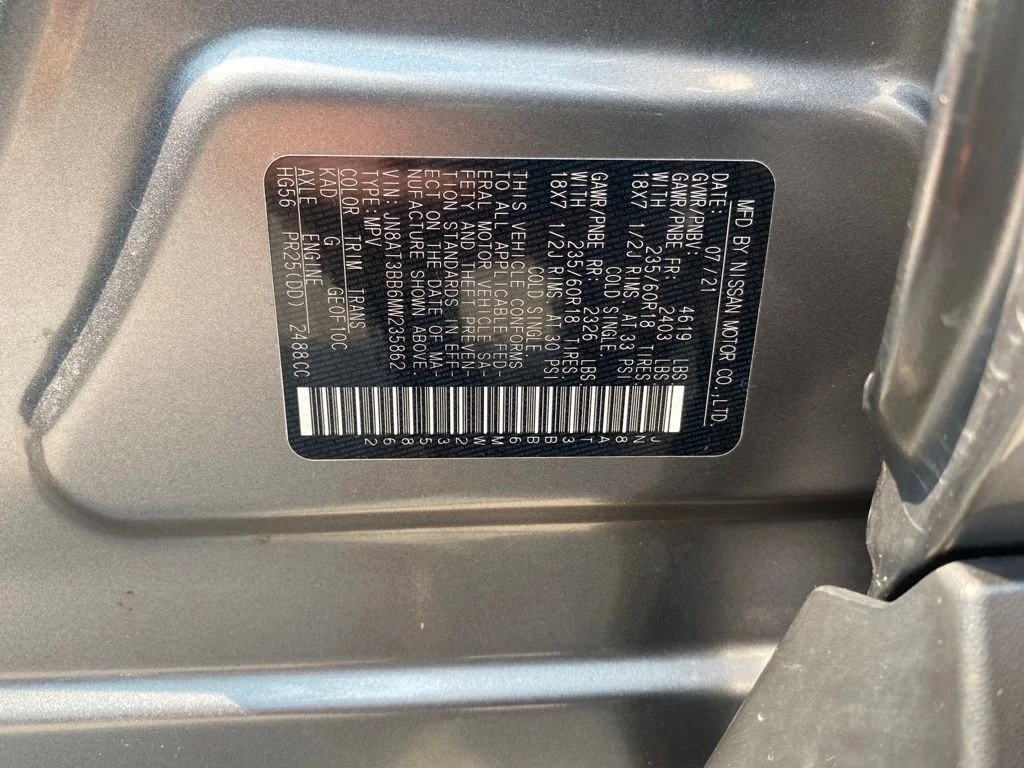 Used 2021 Gray Nissan SV image 27