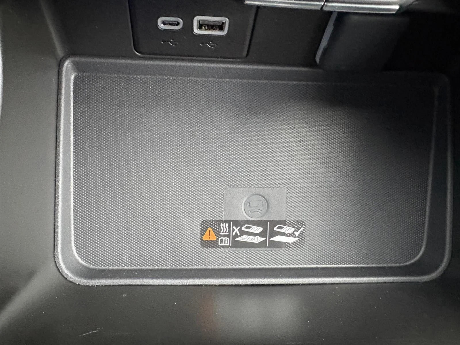 Used 2024 Sterling Gray Metallic Chevrolet Premier image 31