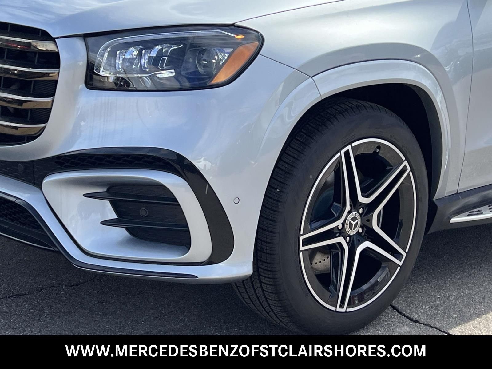 New 2026 Cirrus Silver Metallic Mercedes-Benz GLS 450 image 10