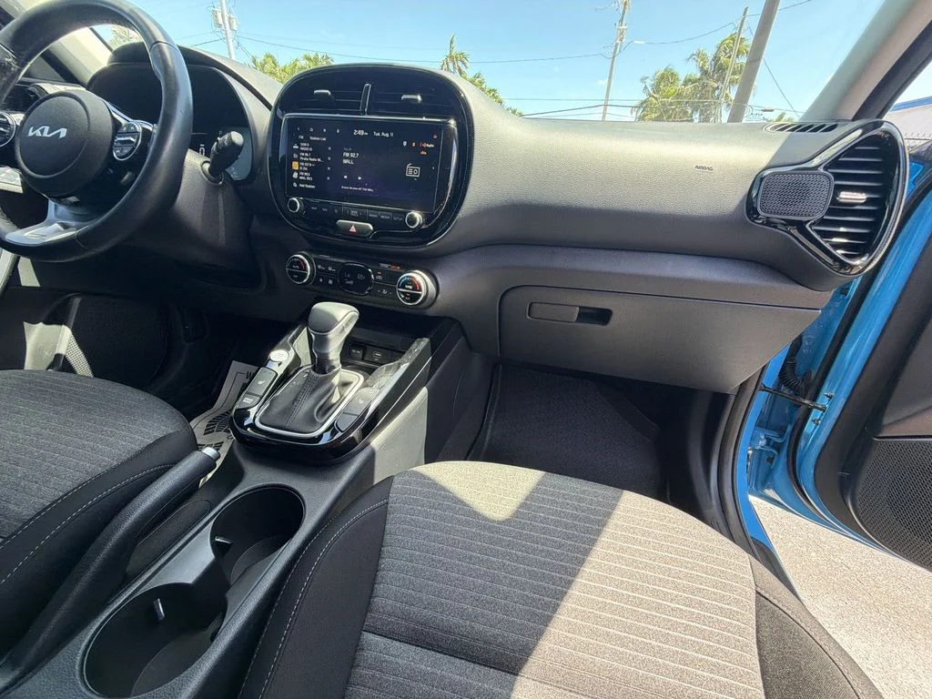 Used 2024 Blue Kia EX image 36