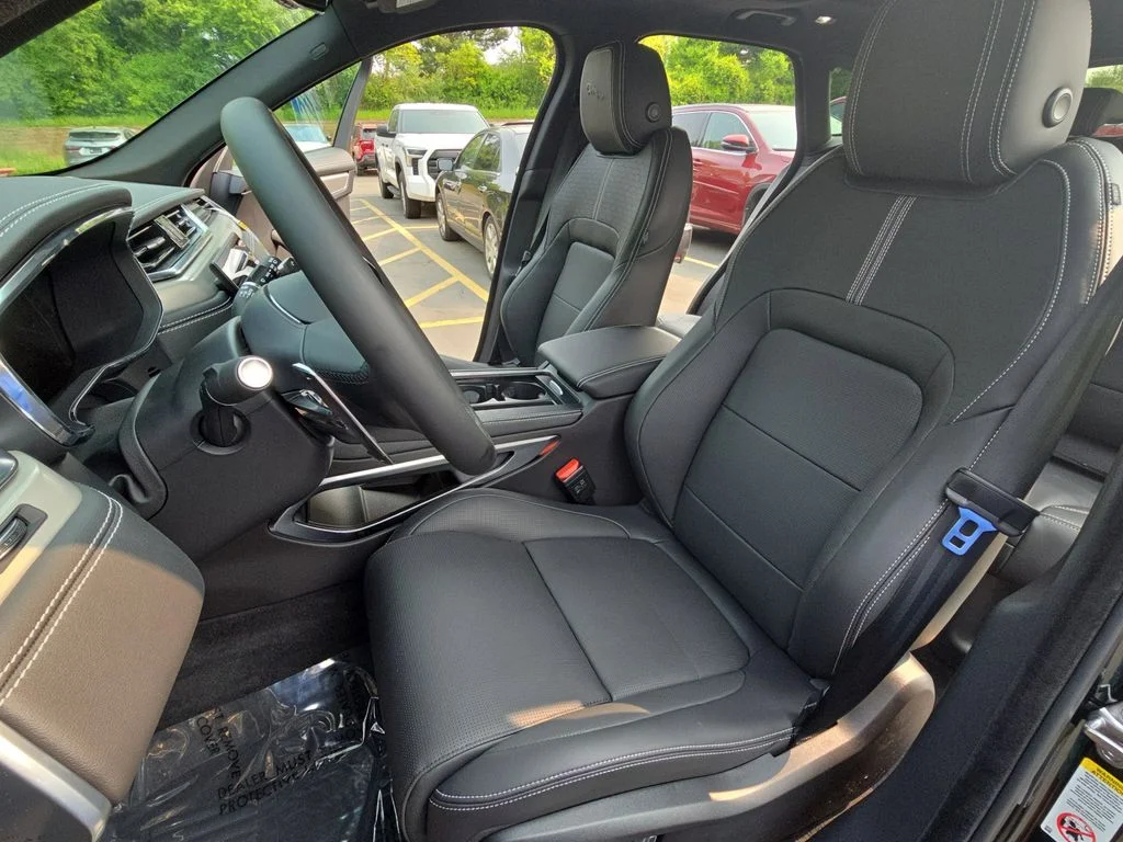 2026 Jaguar F-Pace R-Dynamic S - Photo 15