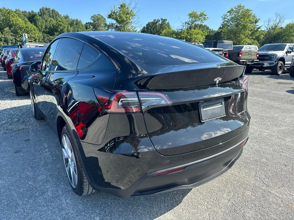 Used 2023 Black Tesla Long Range image 6