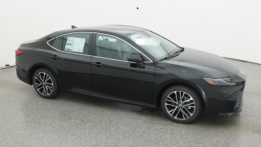 New 2026 Midnight Black Metallic Toyota XLE image 38