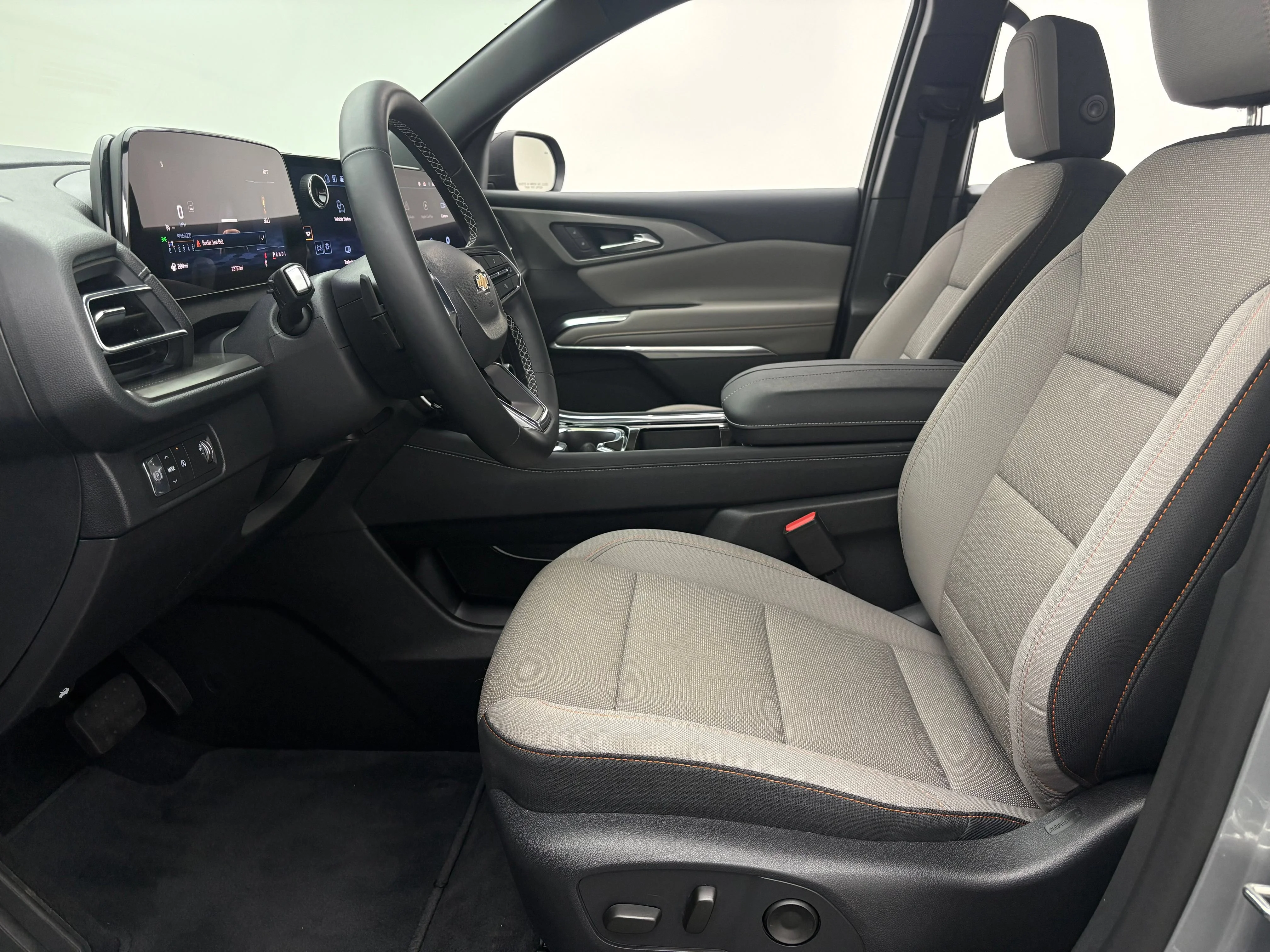 Used 2026 Sterling Gray Metallic Chevrolet LT image 18