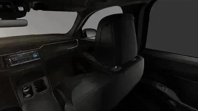 New 2026 Silver Zynith Clear-Coat Exterior Paint Jeep Laredo image 31