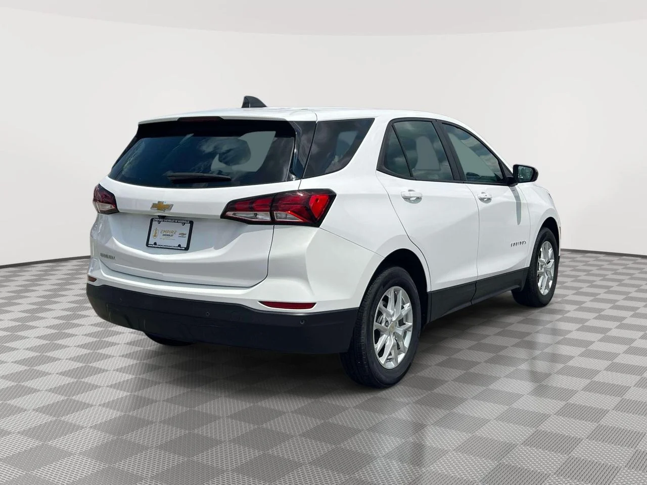 Used 2024 Summit White Chevrolet FWD LS image 5