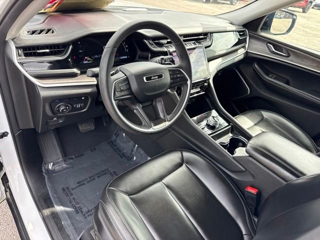 Used 2024 White Jeep 4xe image 2
