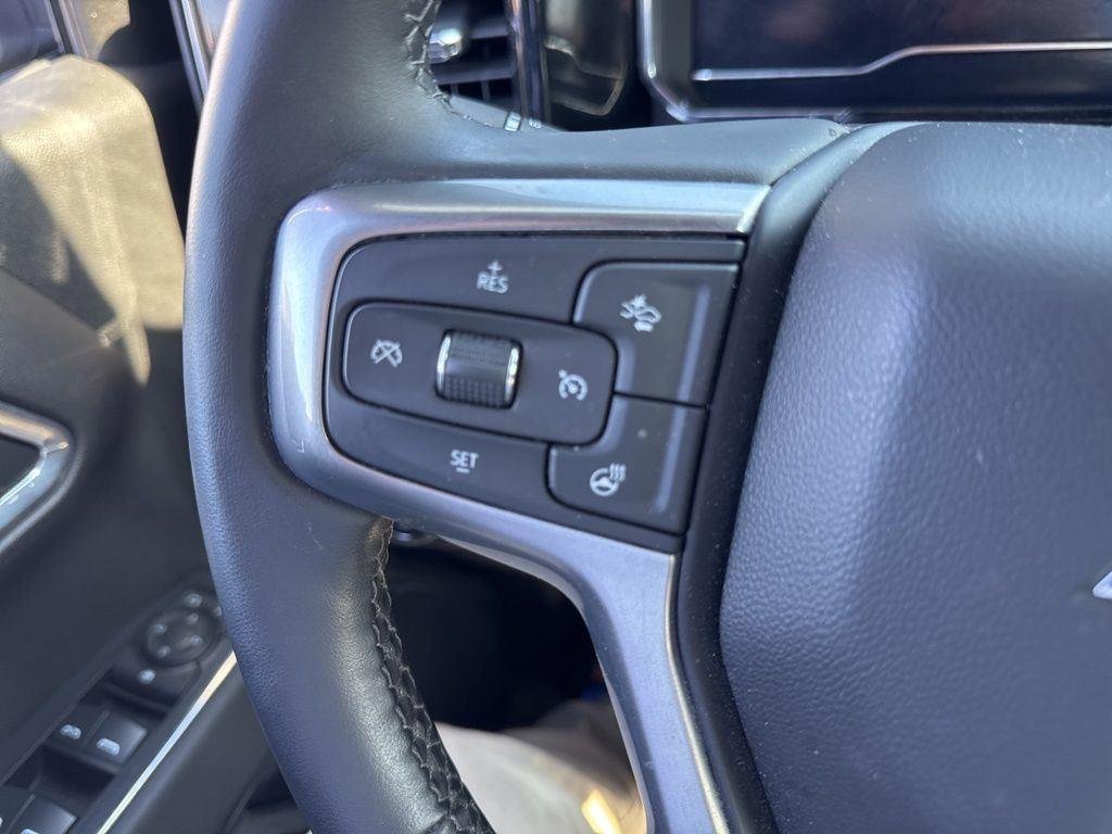 Used 2024 Summit White Chevrolet LT image 2