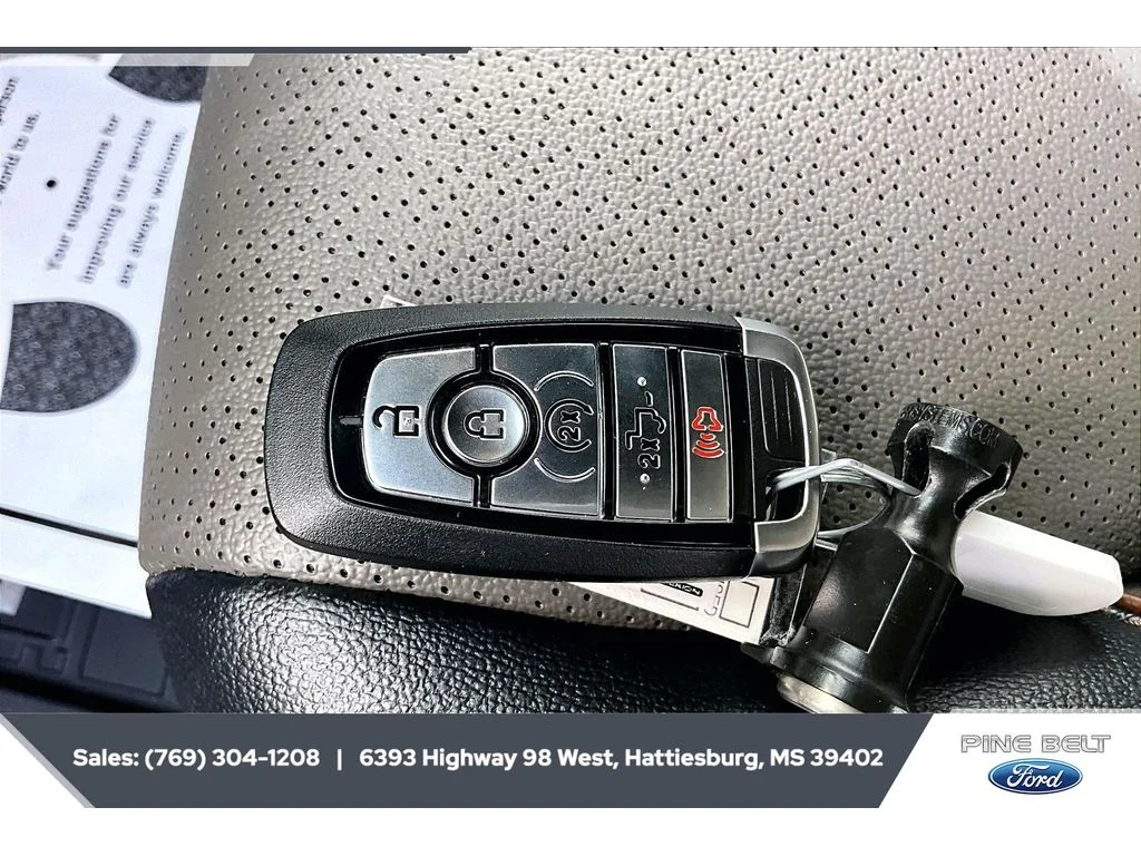 New 2026 Antimatter Blue Metallic Ford Lariat® image 9