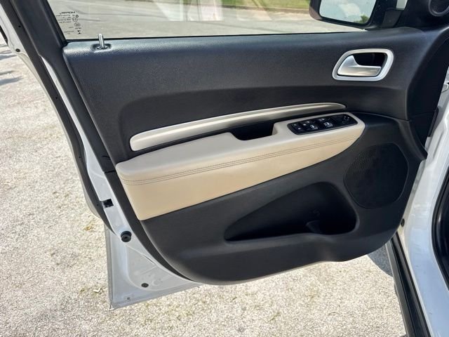 Used 2020 White Dodge SXT image 15