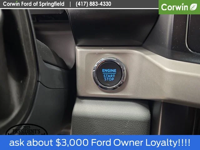 New 2026 Oxford White Ford F-250® XLT image 31