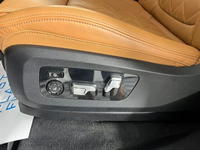 Certified Used 2023 White BMW xDrive40i image 16