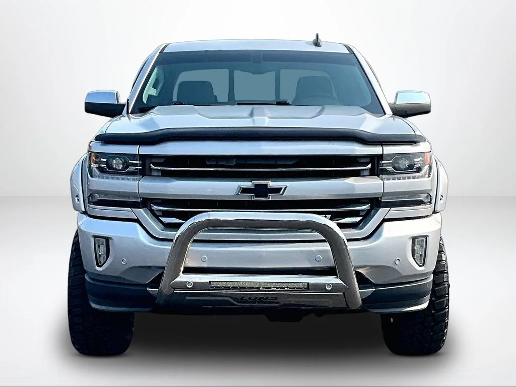 Used 2017 Silver Chevrolet LTZ image 3