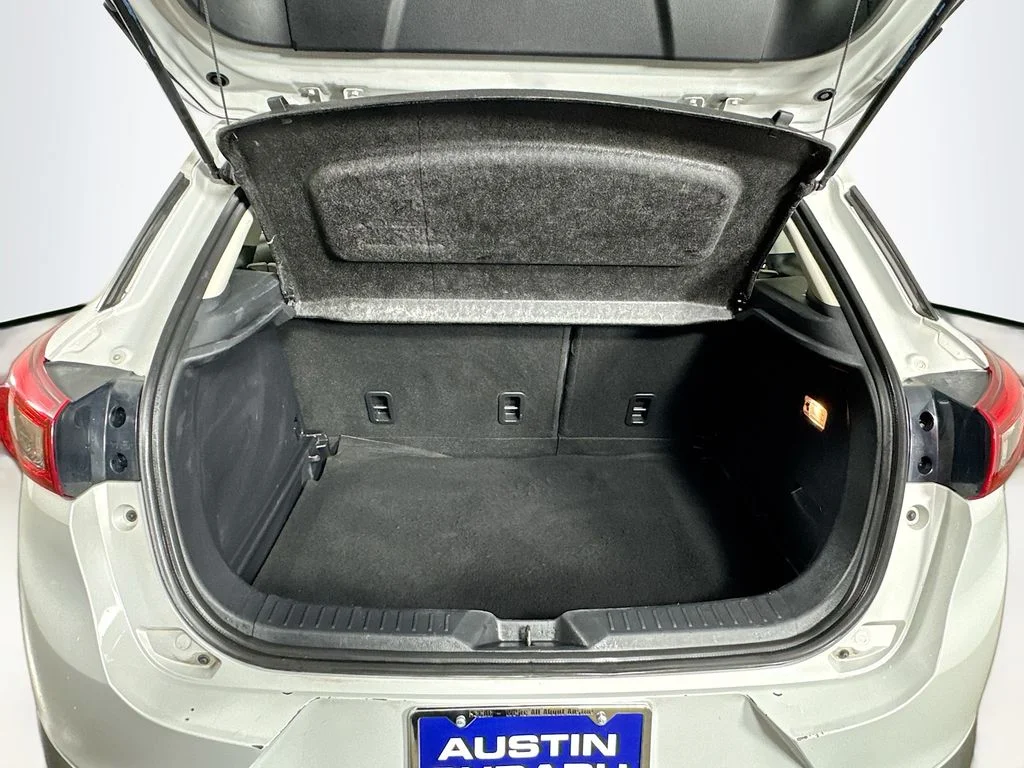 Used 2016 White Mazda Grand Touring image 32