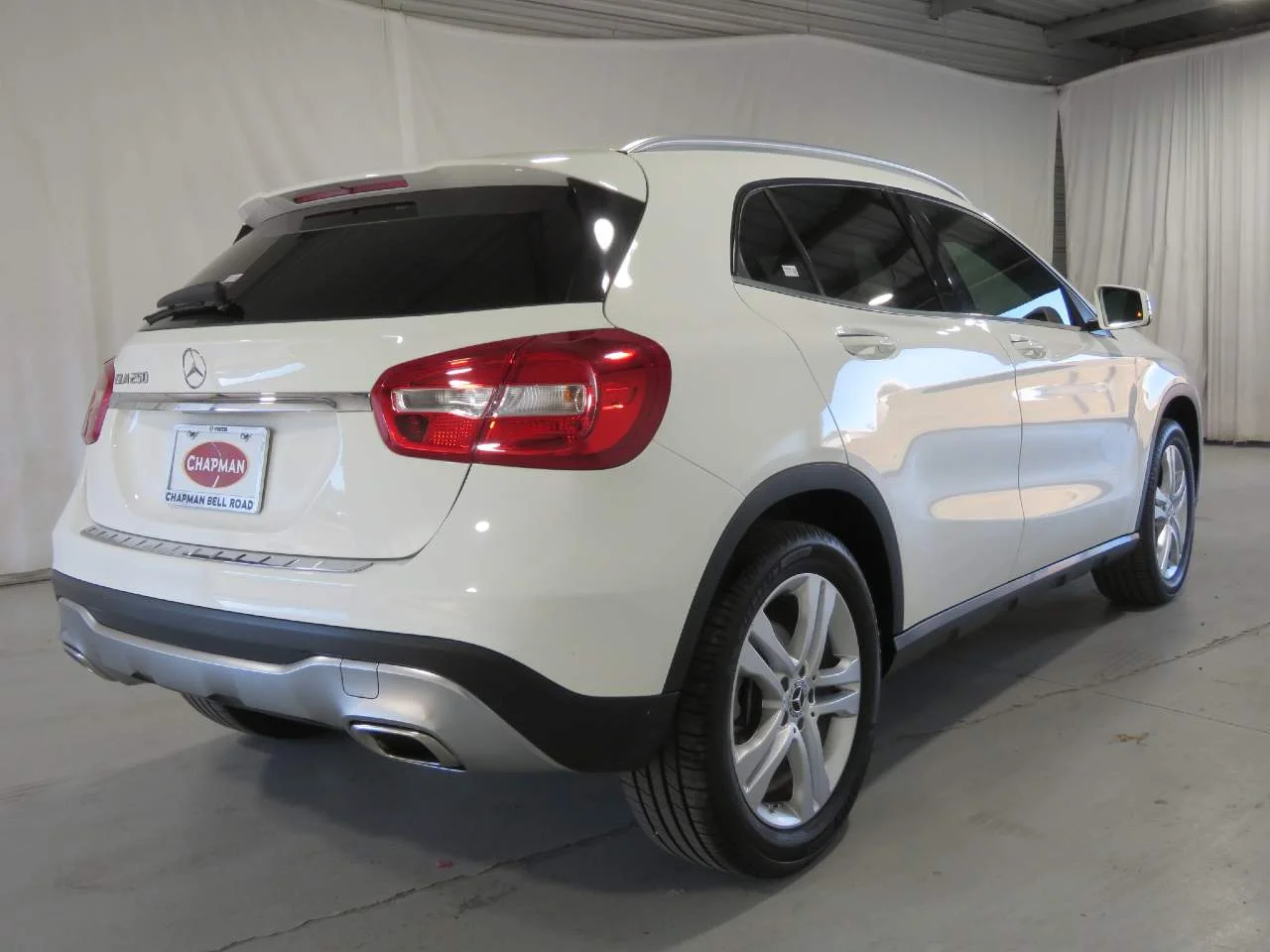 Used 2020 Polar White Mercedes-Benz GLA 250 image 4
