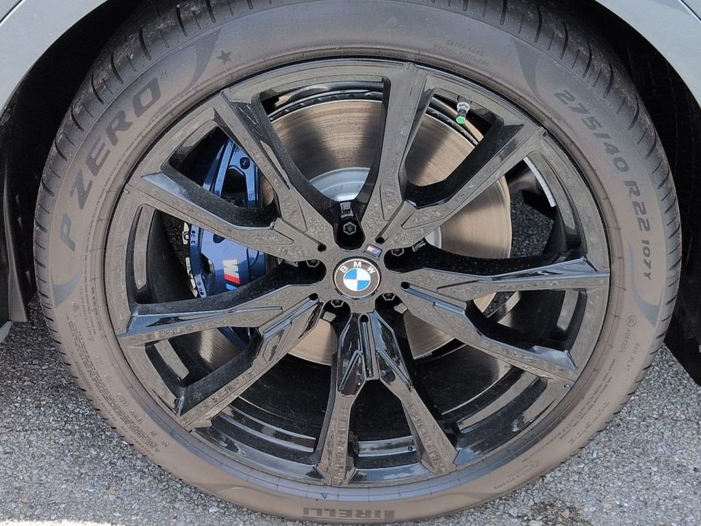 New 2027 Gray Metallic BMW xDrive40i image 11