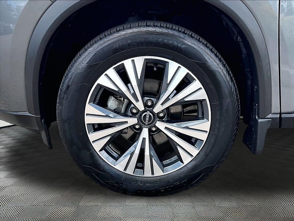 Certified Used 2023 Gray Nissan SV image 7