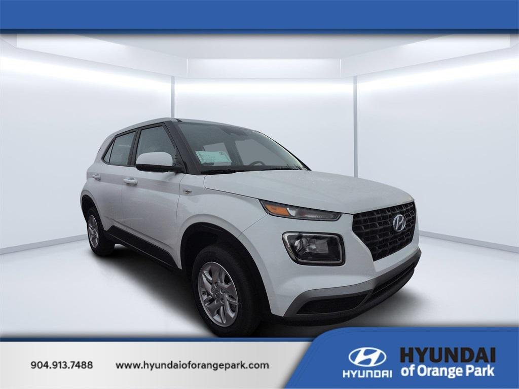 2026 Hyundai Venue SE