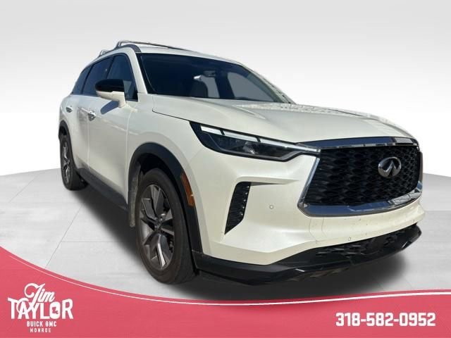 2025 INFINITI QX60 LUXE's photo
