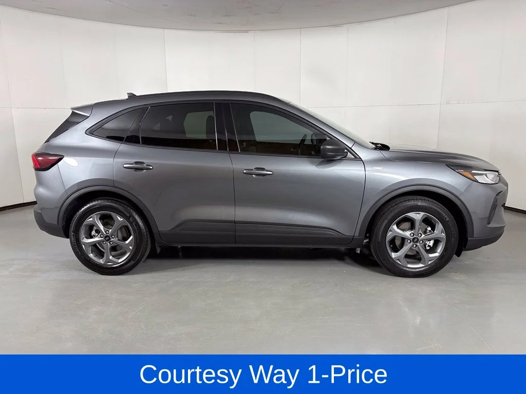 Used 2026 Gray Ford ST-Line image 12