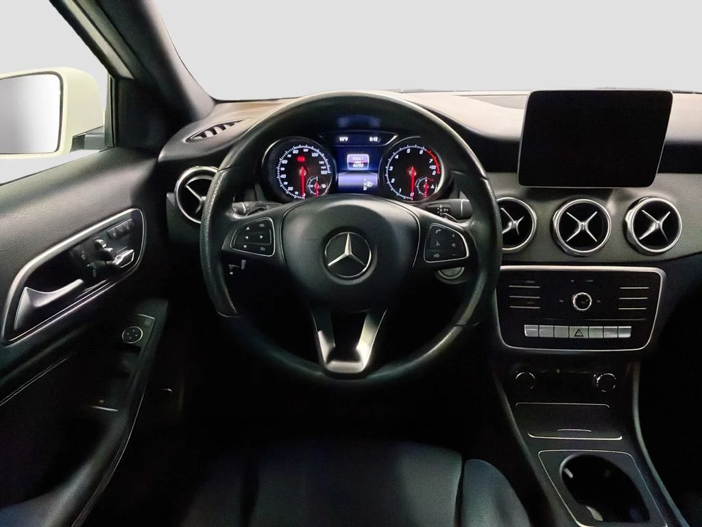 Certified Used 2020 Polar White Mercedes-Benz GLA 250 image 20