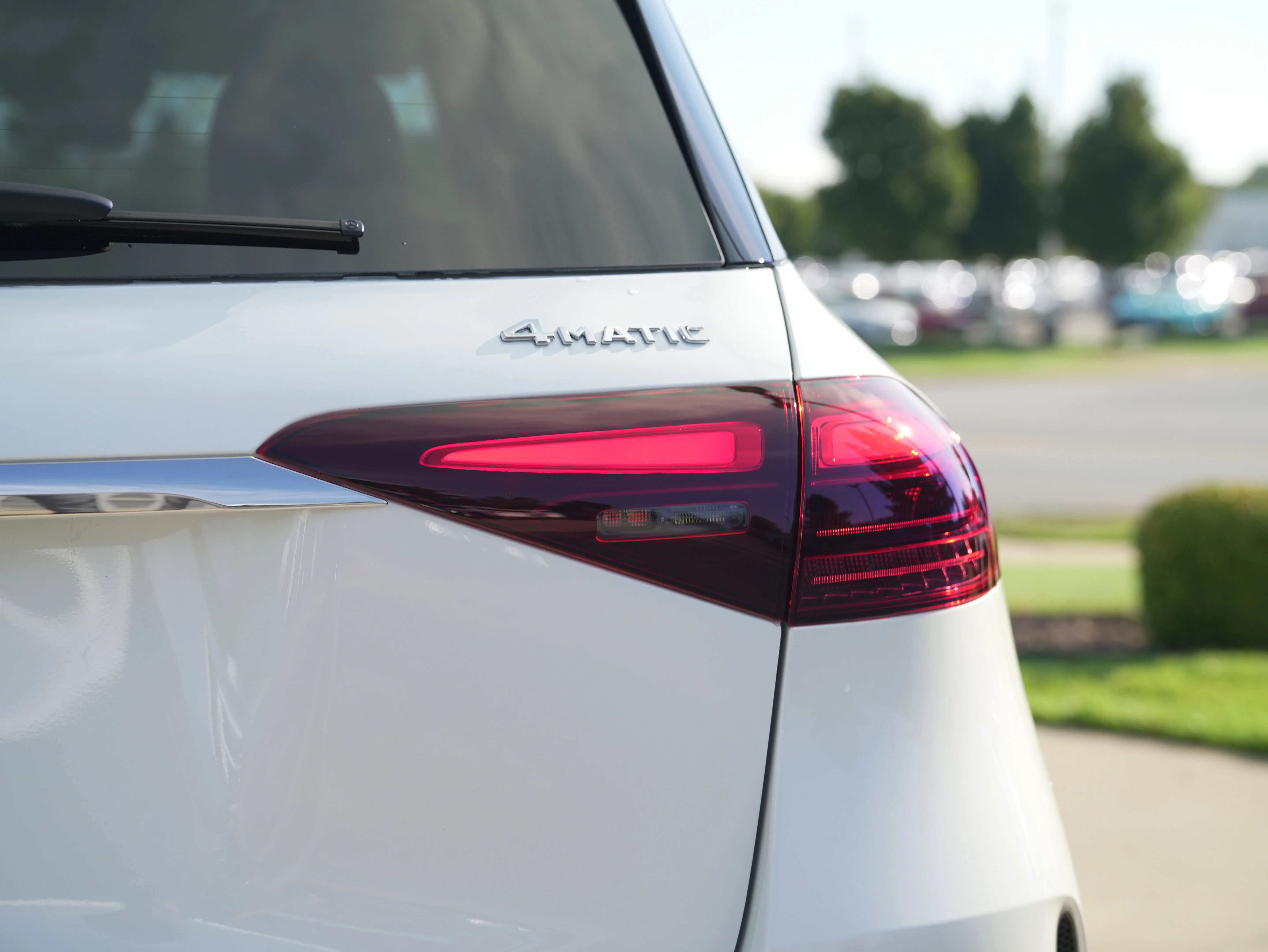 Used 2026 Moonlight White Mercedes-Benz GLE 350 image 15