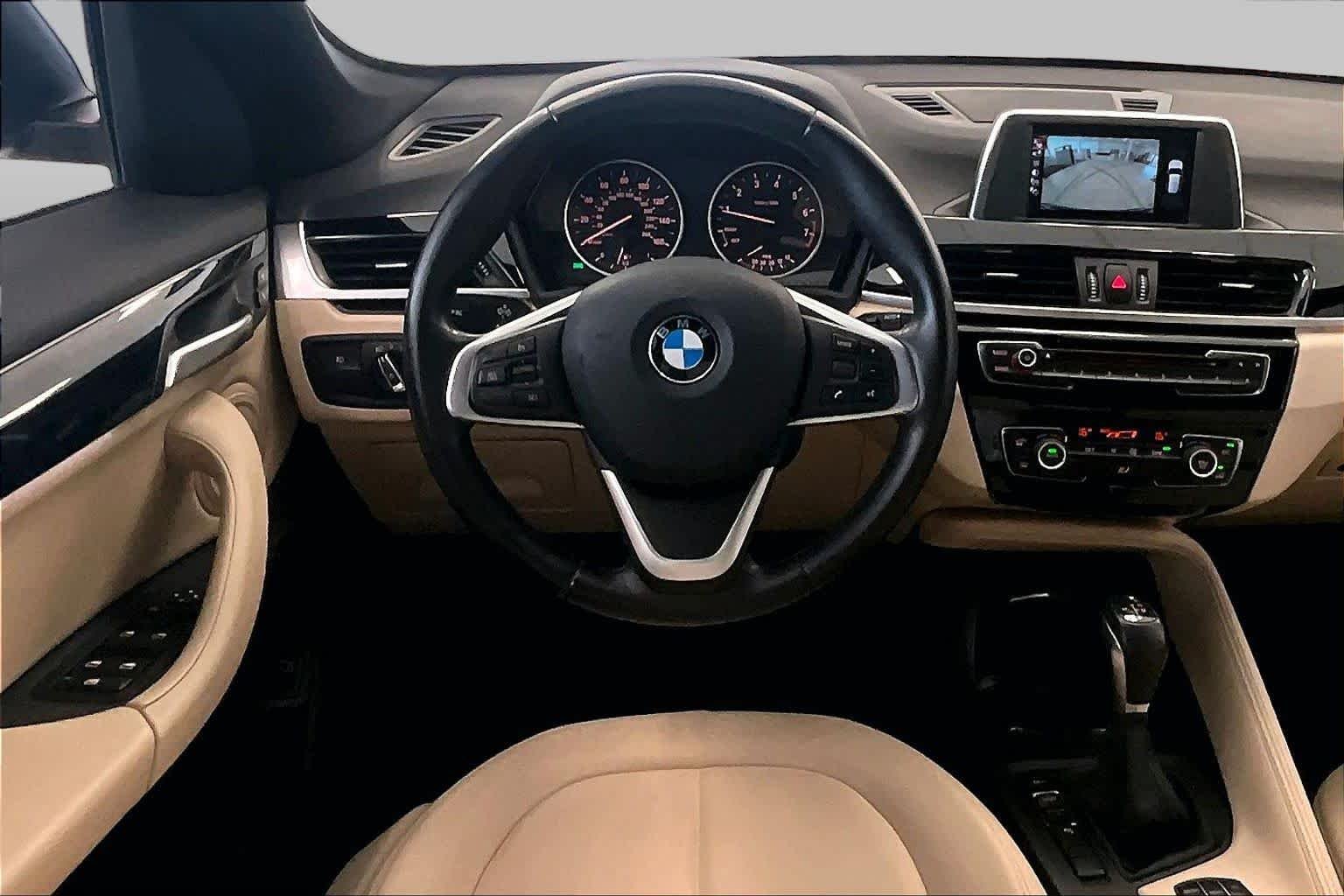 Used 2017 Jet Black BMW sDrive28i image 5
