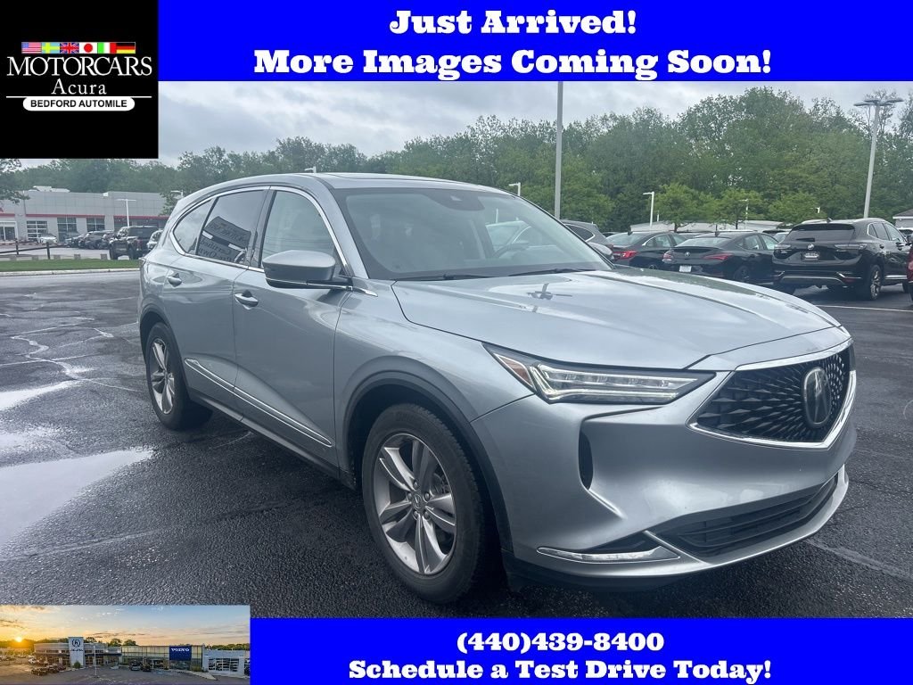 2023 Acura MDX SH-AWD's photo