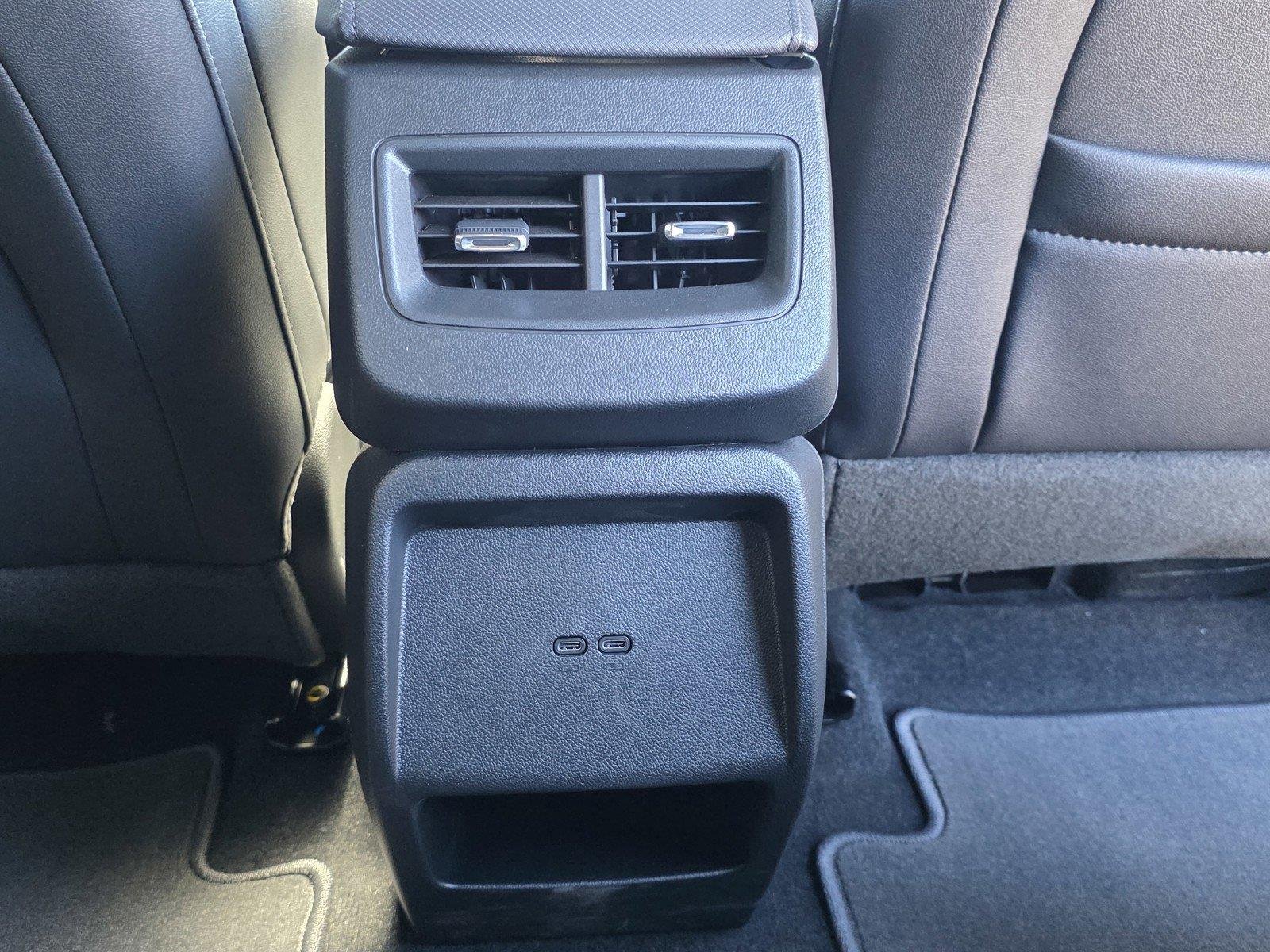 2026 Chevrolet Equinox EV 2LT - Photo 16