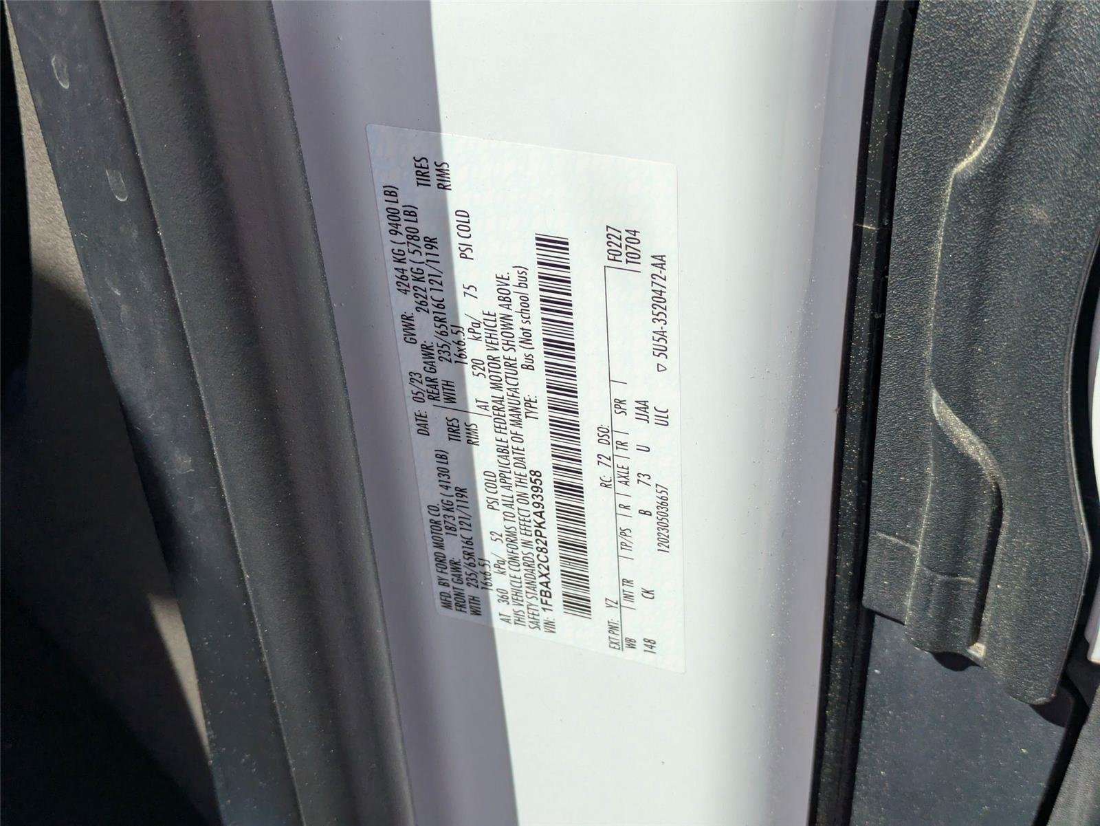 Used 2023 Oxford White Ford XLT image 27