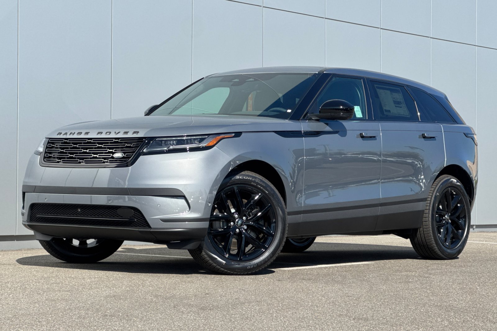 2026 Land Rover Range Rover Velar